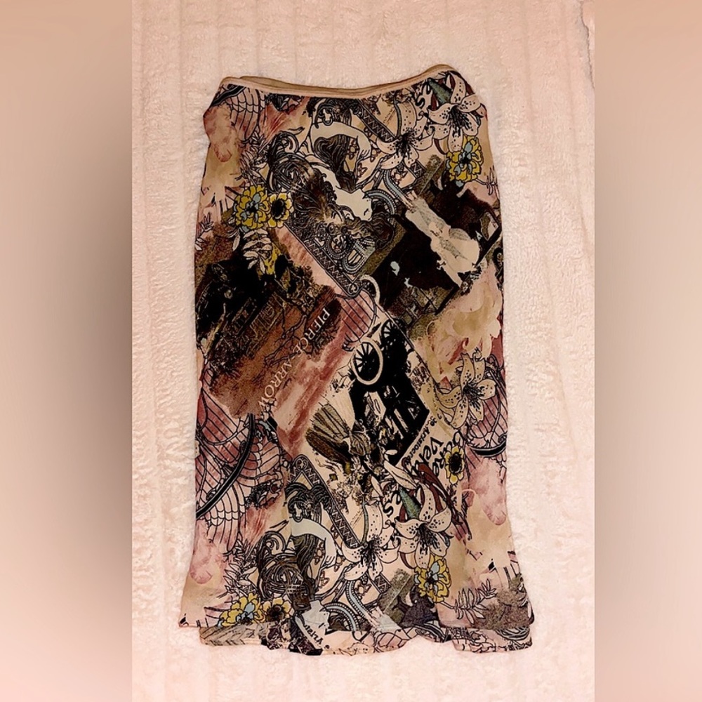 Vintage skirt from a store in San Francisco. Never worn!